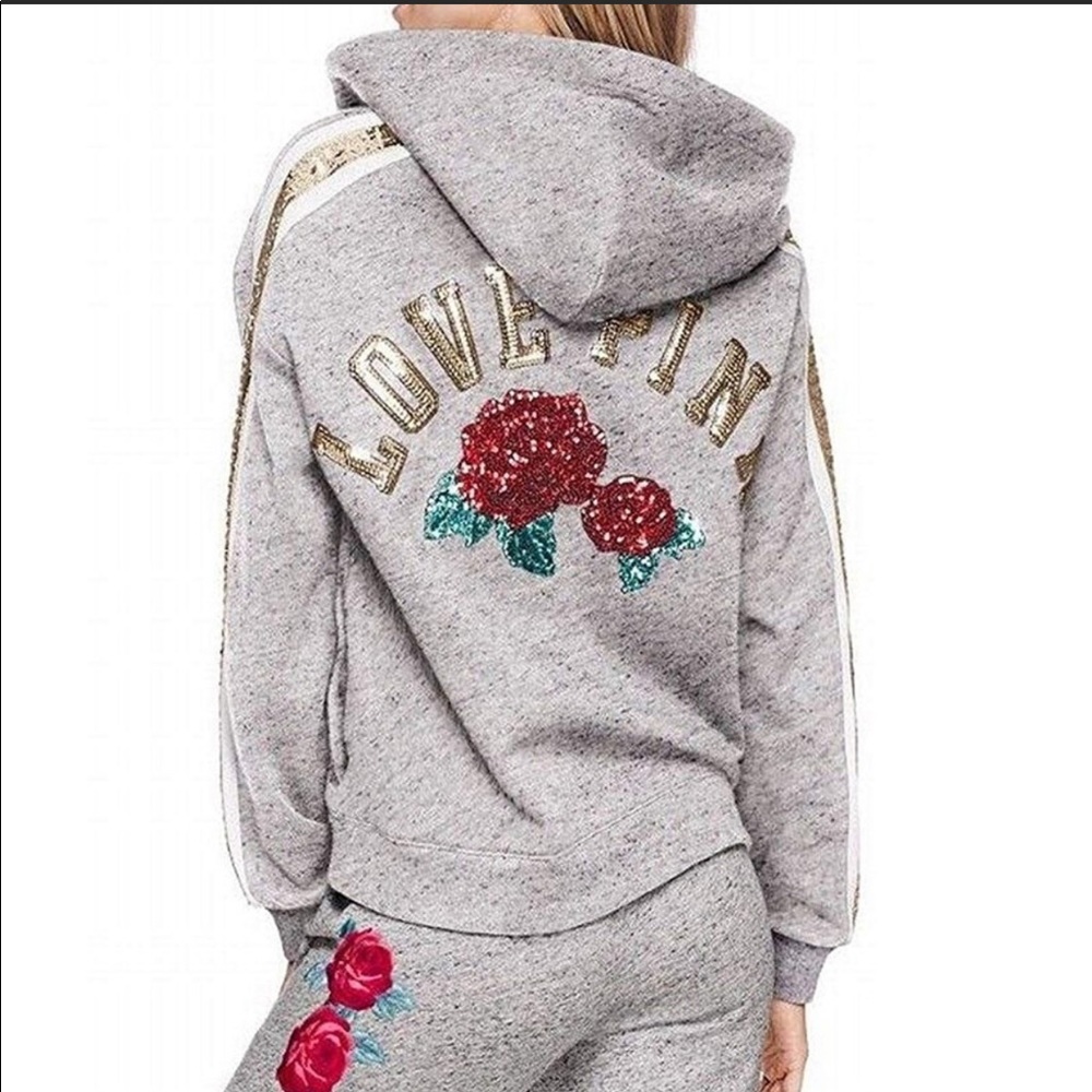 ❤️vs pink rose sequin pullover❤️